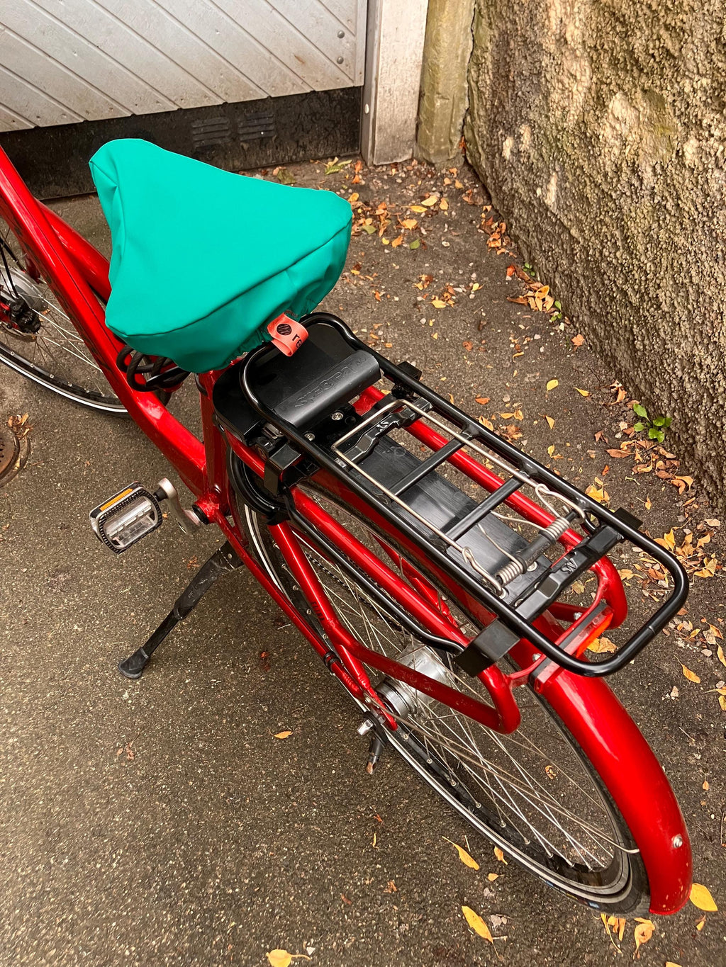 reusable bicycle seat cover: upcycled waterproof & durable